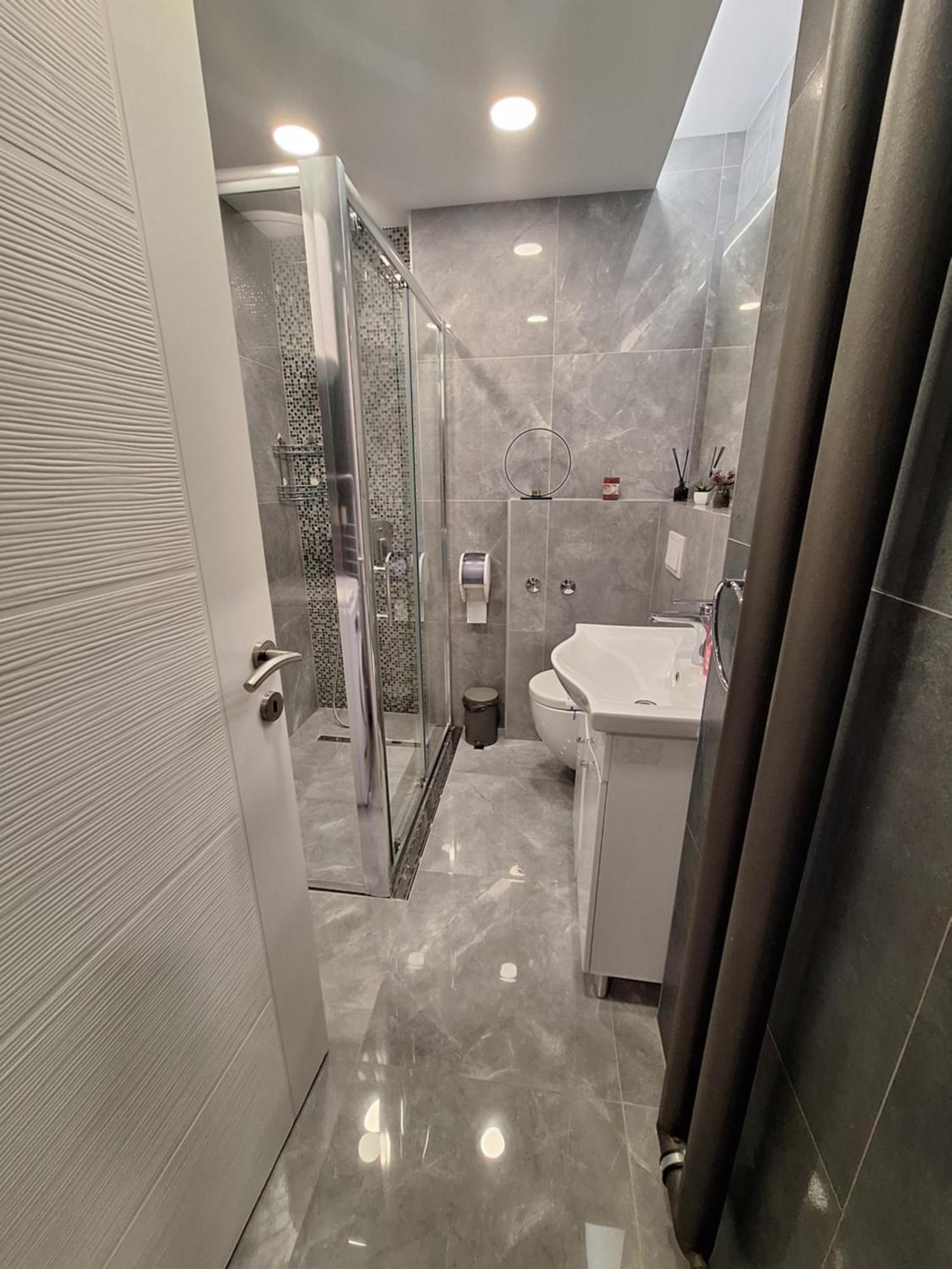 Apartman Orhideja With Free Parking 塞拉耶佛 外观 照片